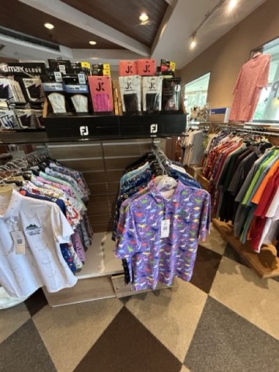 <p>Nouveaux polos</p>